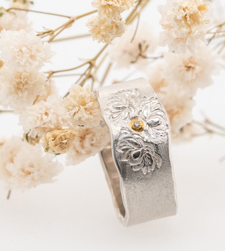Lotus Ring Silber mit Brillant und Feingold